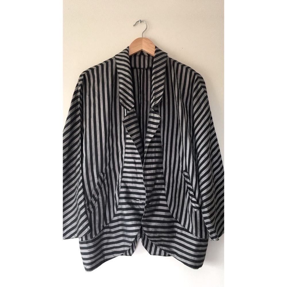 *SOLD* Unique Vintage Drop-Waist Jacket / blazer